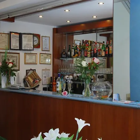 Helene 4* Tortoreto