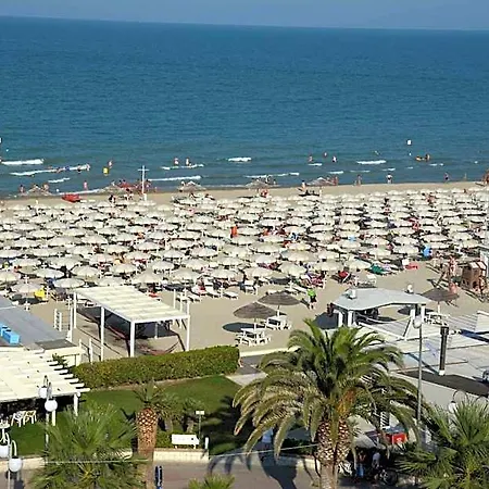 Helene Apartmanhotel